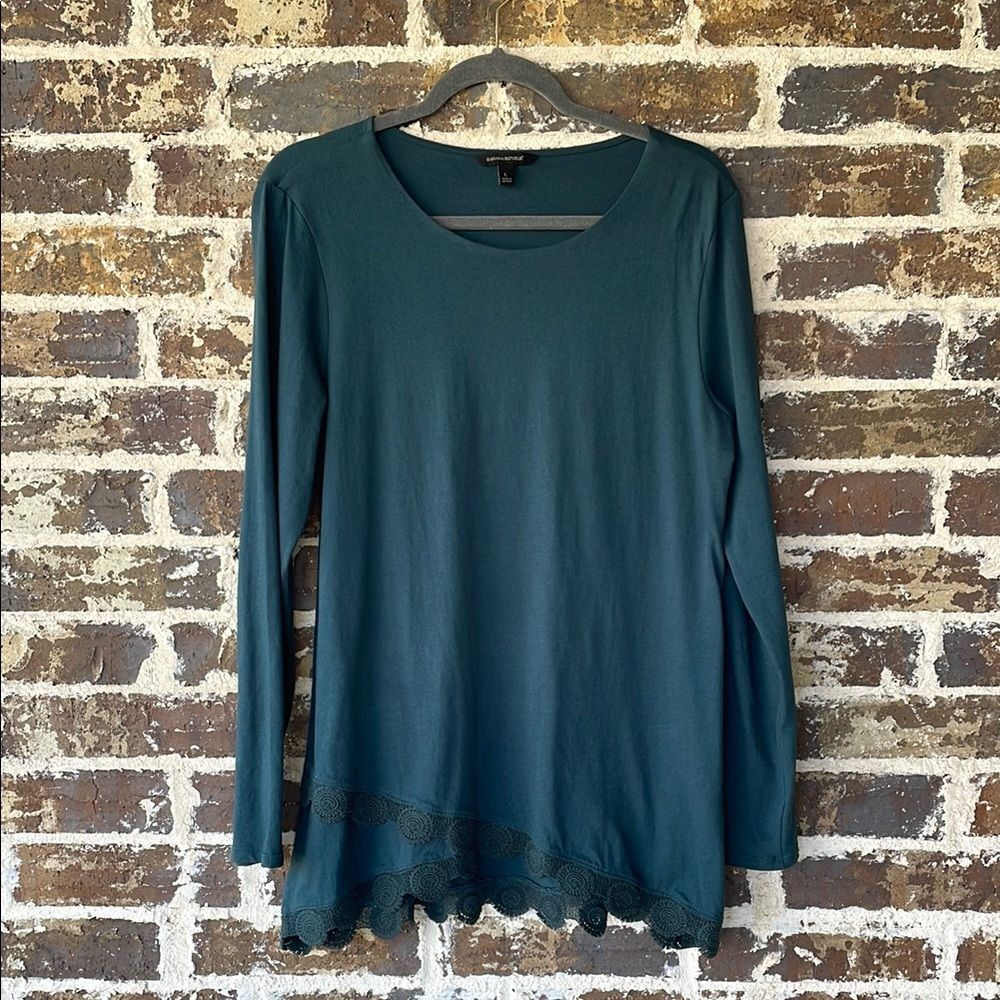 Banana Republic Long Sleeve Lace Teal Top Size Large